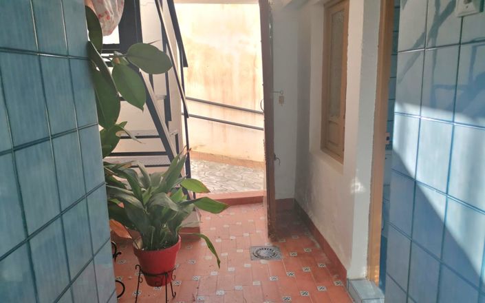 Image No.22-6 Bed House for sale