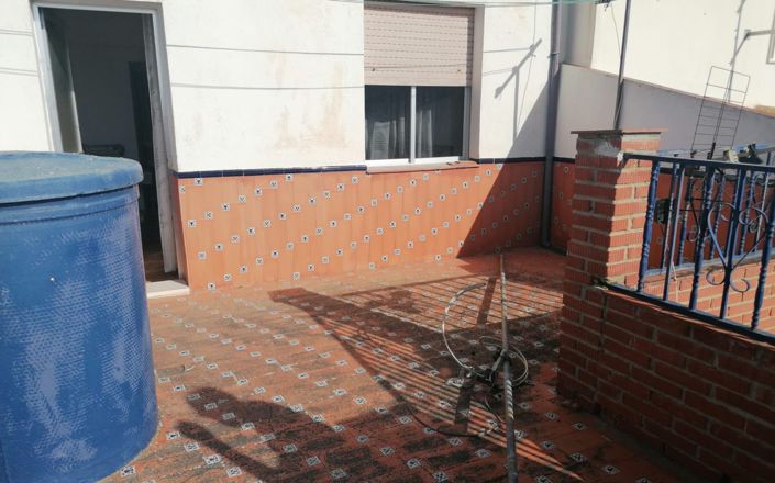 Image No.46-6 Bed House for sale