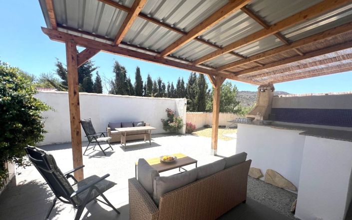 Image No.21-2 Bed House for sale