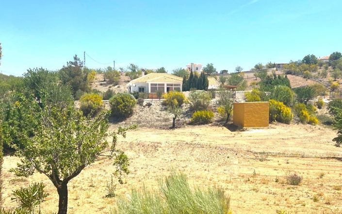 Image No.28-2 Bed House for sale