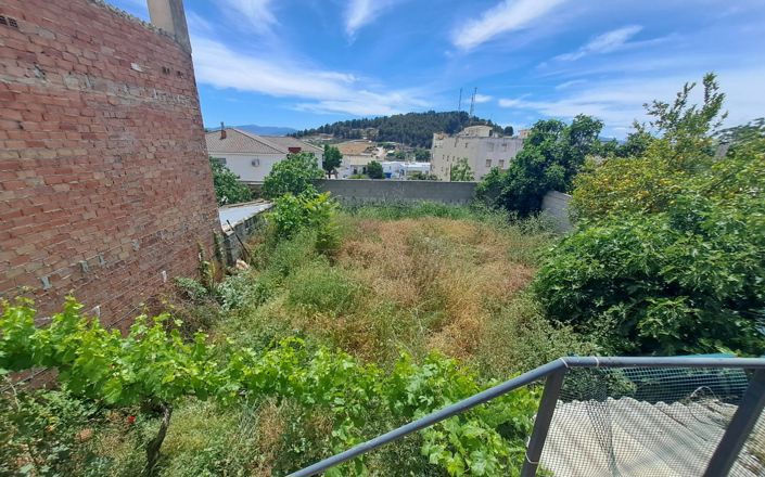 Image No.15-5 Bed House for sale