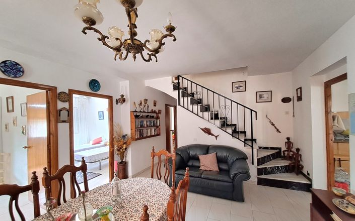 Image No.3-Maison de 5 chambres à vendre à Iznájar