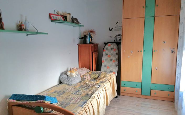 Image No.27-4 Bed House for sale