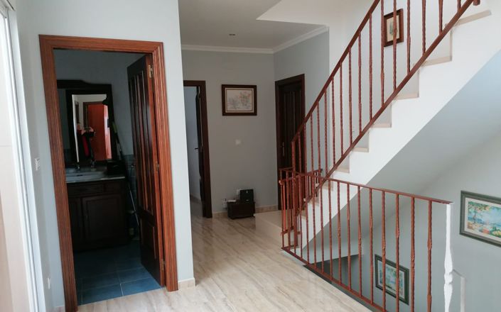 Image No.32-4 Bed House for sale