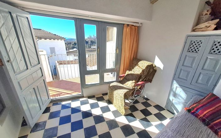 Image No.31-3 Bed House for sale