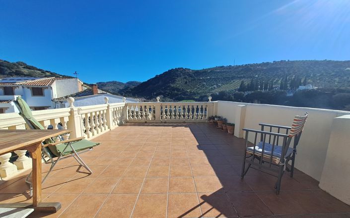 Image No.40-3 Bed House for sale