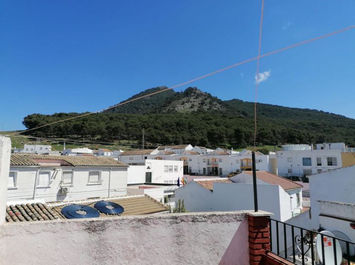 Image No.17-7 Bed House for sale