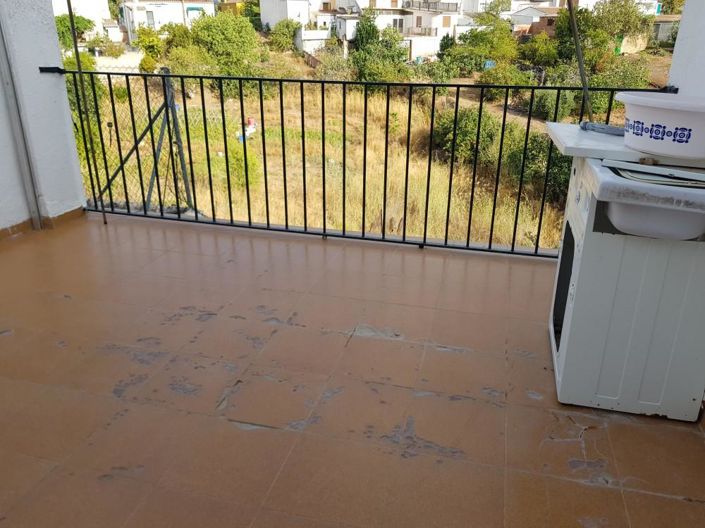 Image No.17-3 Bed House for sale