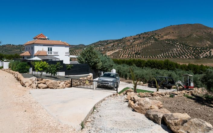 Image No.10-Maison de 6 chambres à vendre à Iznájar