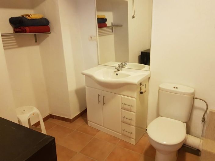 Image No.17-3 Bed House for sale