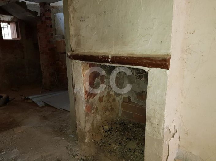 Image No.6-3 Bed House for sale