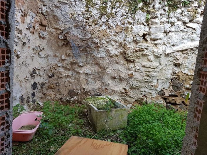 Image No.8-3 Bed House for sale