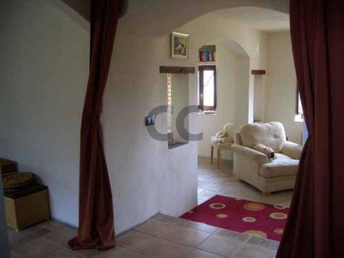 Image No.8-4 Bed House for sale
