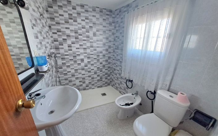 Image No.28-Maison de 4 chambres à vendre à Fuente-Tójar