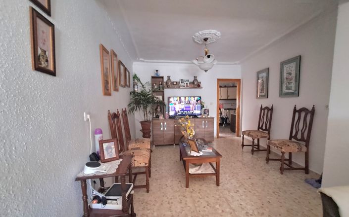 Image No.7-Maison de 4 chambres à vendre à Fuente-Tójar