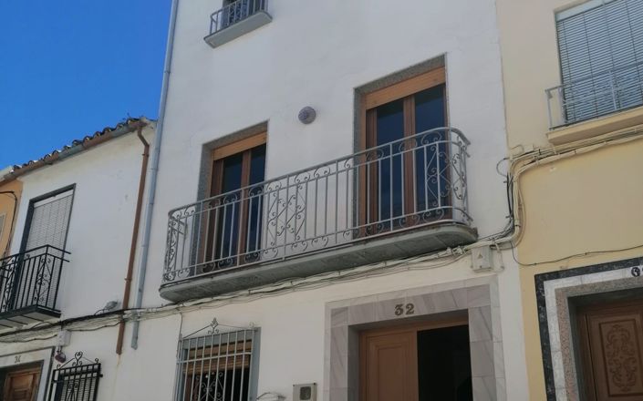 Image No.1-Maison de 5 chambres à vendre à Rute
