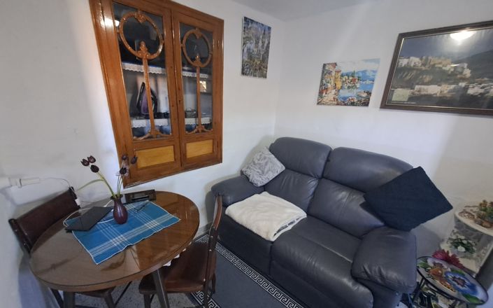 Image No.3-3 Bed House for sale