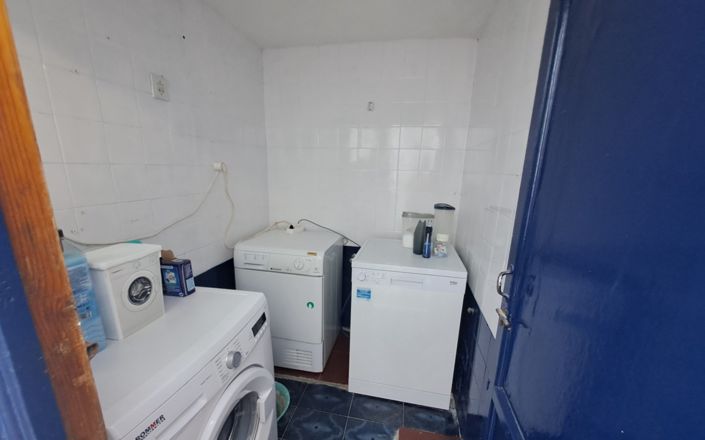 Image No.9-3 Bed House for sale