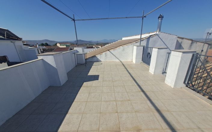 Image No.2-Maison de 3 chambres à vendre à Jaen