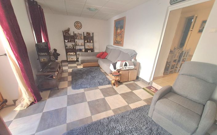 Image No.3-Maison de 3 chambres à vendre à Jaen