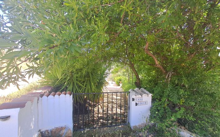 Image No.46-4 Bed House for sale