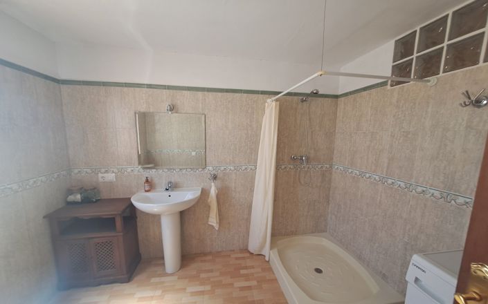 Image No.12-Maison de 2 chambres à vendre à Rute