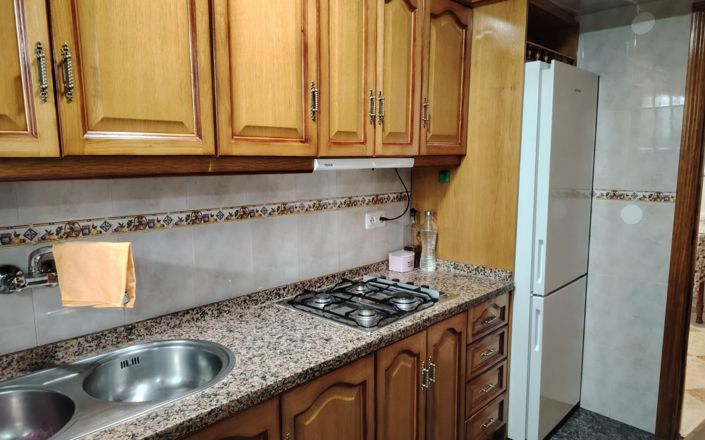 Image No.13-4 Bed House for sale