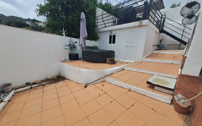 Image No.37-3 Bed House for sale