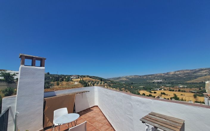 Image No.3-2 Bed House for sale