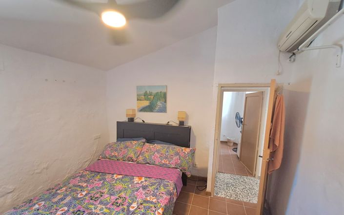 Image No.23-3 Bed House for sale