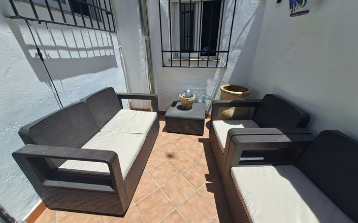 Image No.32-3 Bed House for sale