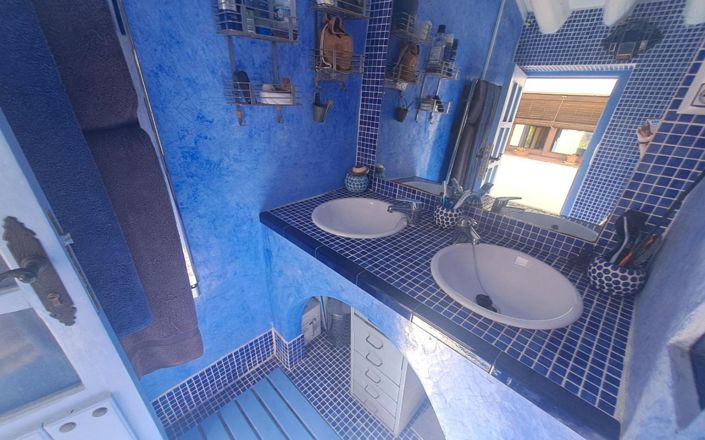 Image No.40-4 Bed House for sale