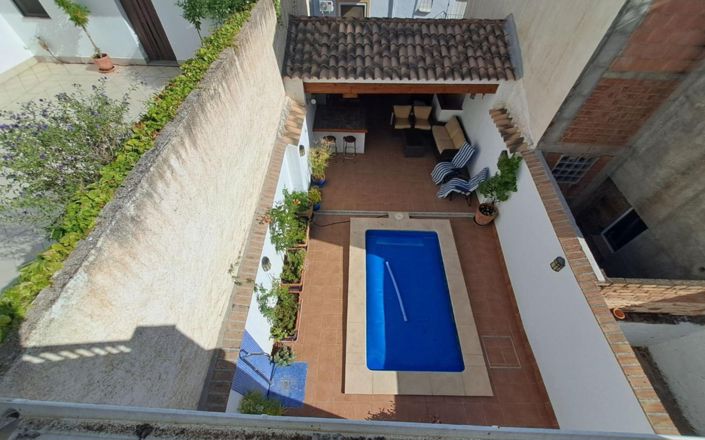 Image No.35-6 Bed House for sale