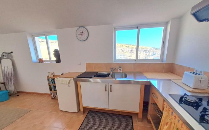 Image No.48-6 Bed House for sale