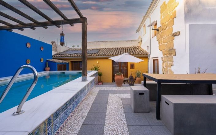 Image No.13-4 Bed House for sale