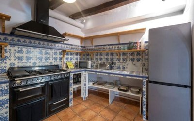 Kitchen 2