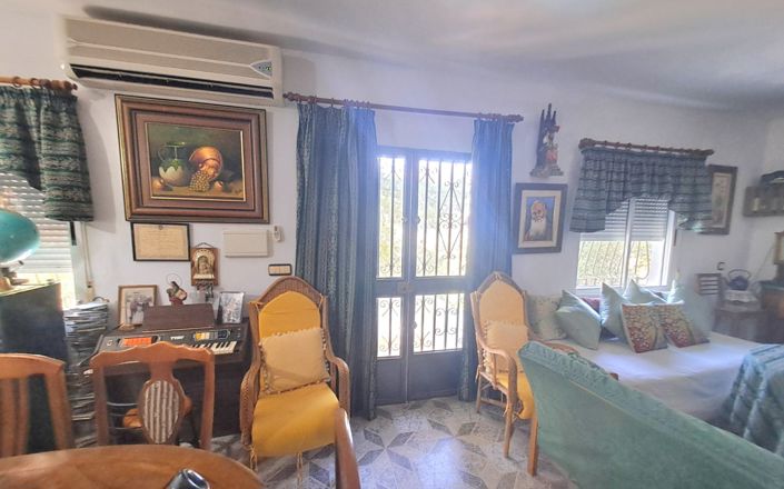 Image No.22-2 Bed House for sale