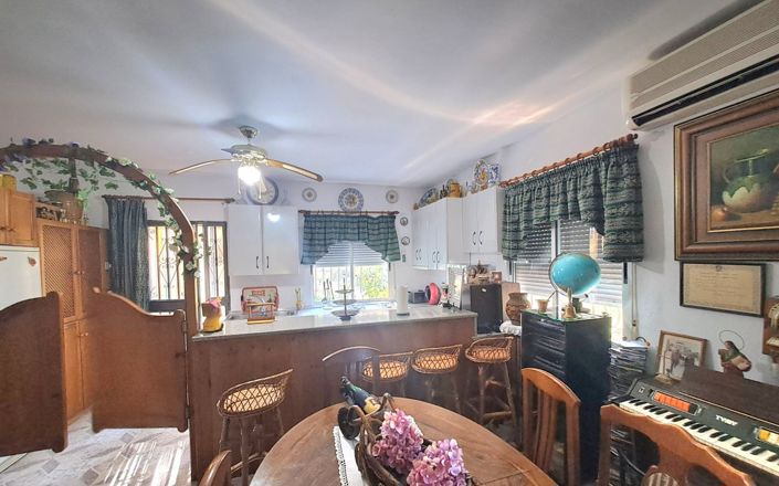 Image No.26-2 Bed House for sale