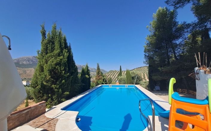 Image No.50-2 Bed House for sale