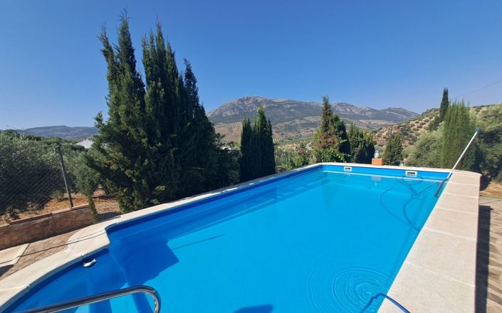 Image No.51-2 Bed House for sale