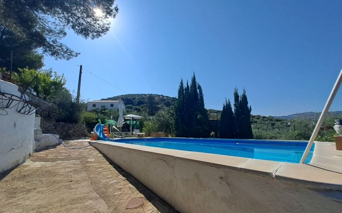 Image No.53-2 Bed House for sale