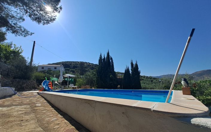 Image No.54-2 Bed House for sale