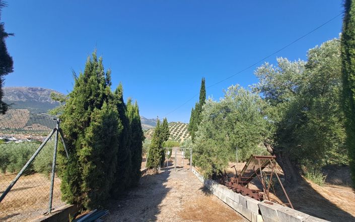 Image No.55-2 Bed House for sale