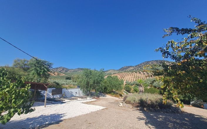 Image No.2-Maison de 7 chambres à vendre à Iznájar