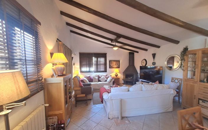 Image No.37-Maison de 7 chambres à vendre à Iznájar