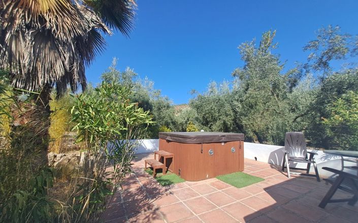 Image No.72-Maison de 7 chambres à vendre à Iznájar