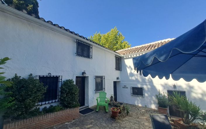 Image No.89-Maison de 7 chambres à vendre à Iznájar