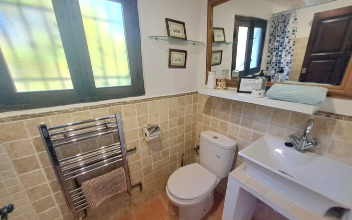 Image No.94-Maison de 7 chambres à vendre à Iznájar