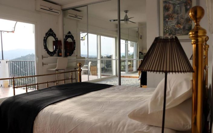 Image No.29-6 Bed House for sale