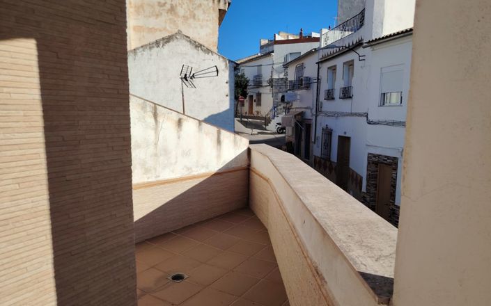 Image No.15-House for sale